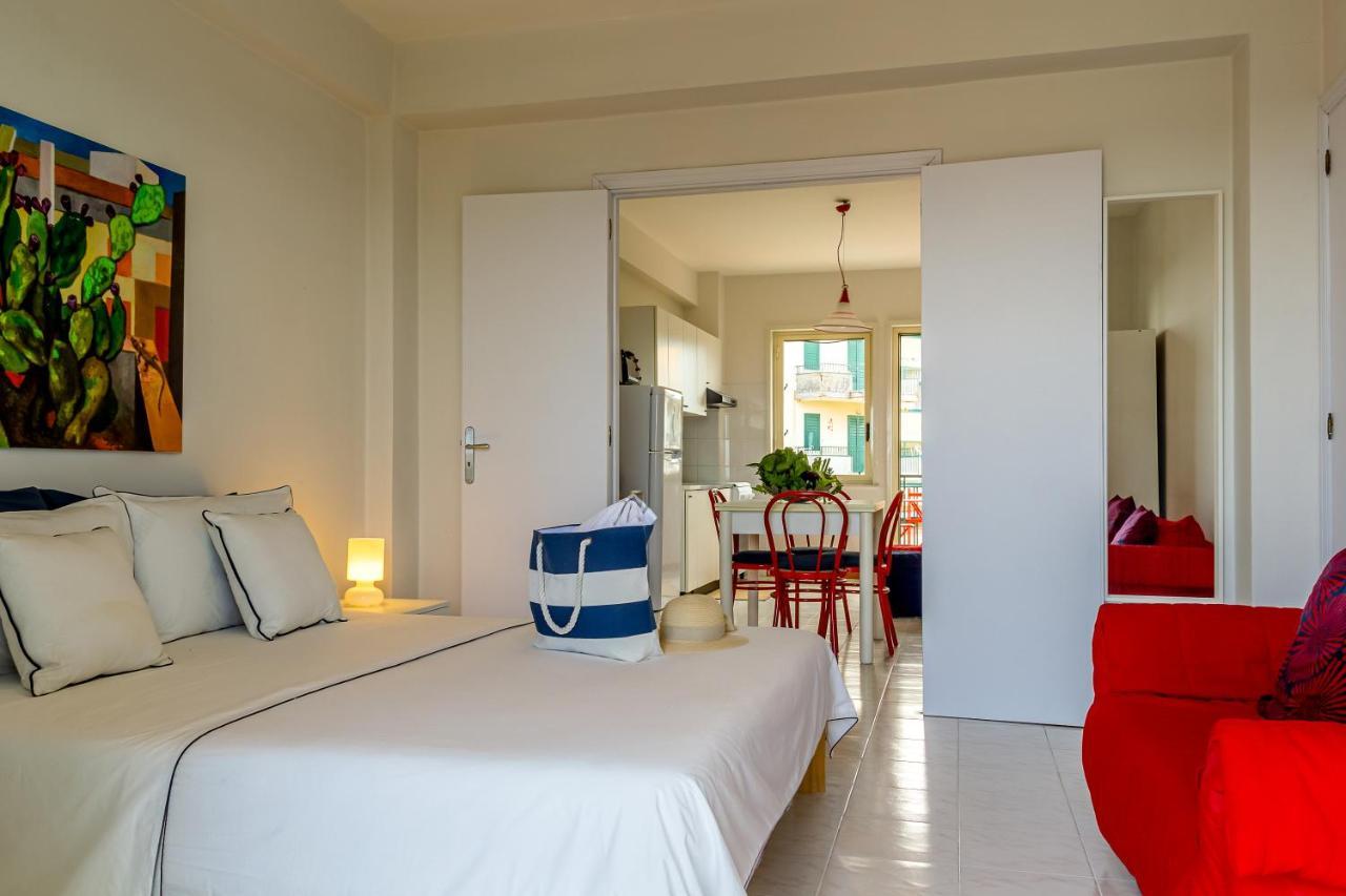 La Casa Di Stefe Leilighet Giardini Naxos Eksteriør bilde