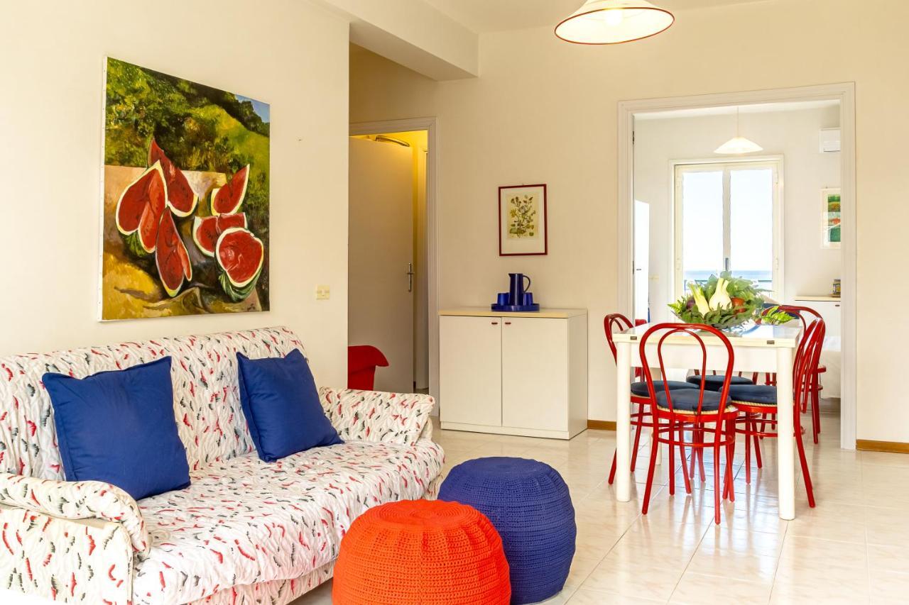 La Casa Di Stefe Leilighet Giardini Naxos Eksteriør bilde